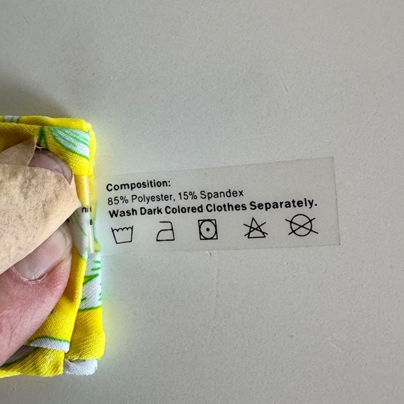 π Zaful Bikini Bottoms XL - High cut, bright yellow floral print, cheeky cut - Picture 3 of 8